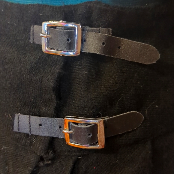 Black Knit Short Kilt - Picture 3 of 3